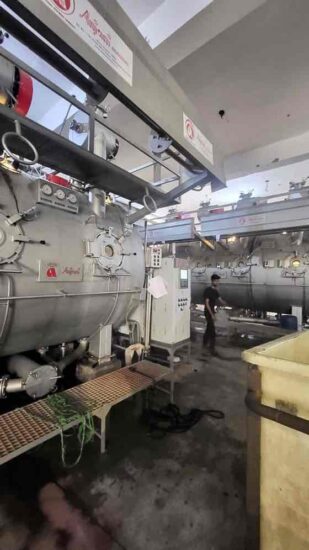 Fongs Dyeing Machine at SPA FABRICS PROCESSOR